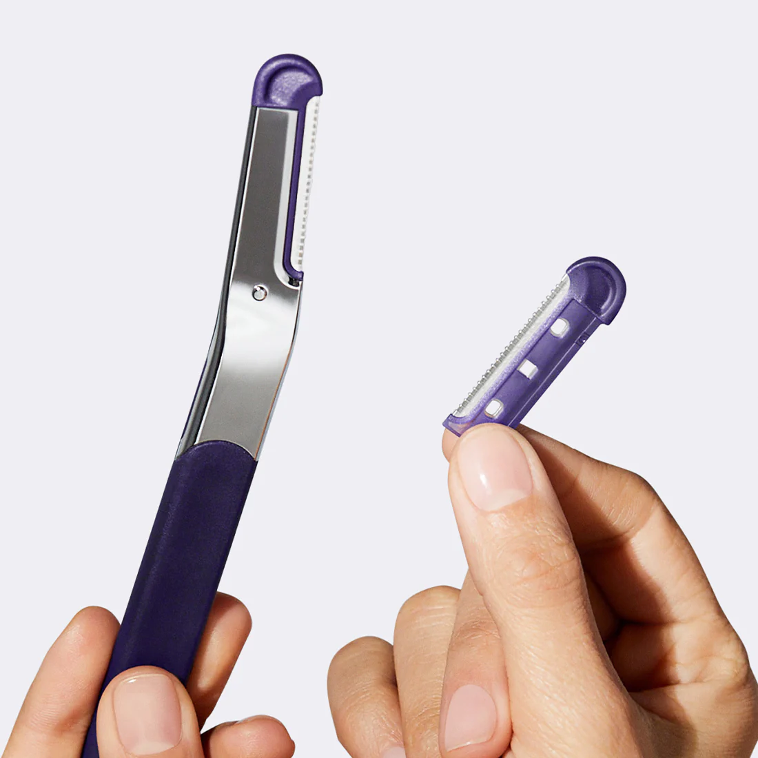 Refillable Dermaplane Razor - Image 6